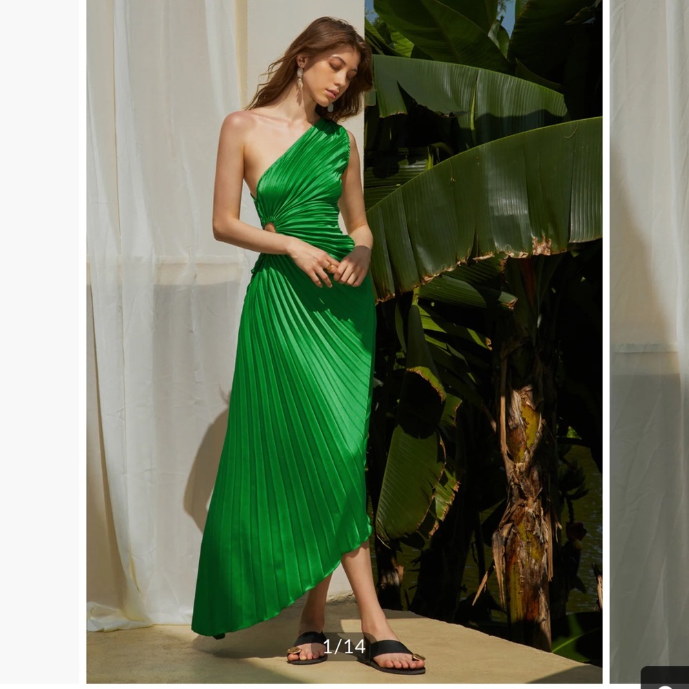 Elegant Green One-Shoulder Midi Dress